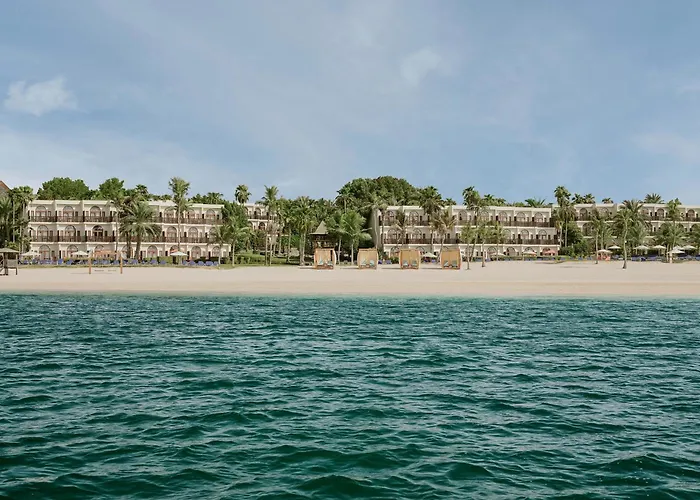 Ja Palm Tree Court, Dubai Hotel